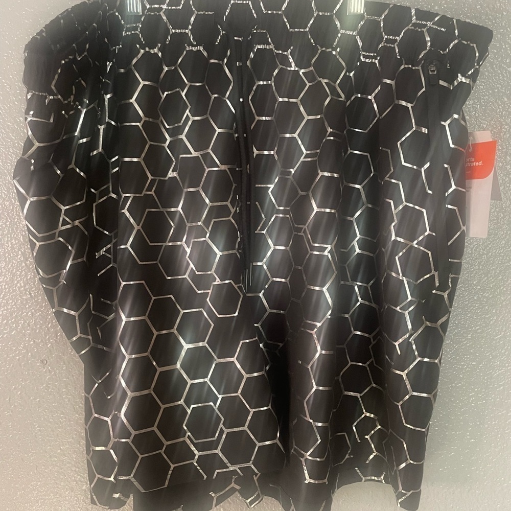 Sports Illustrated Swim Black and White Bubble Shorts